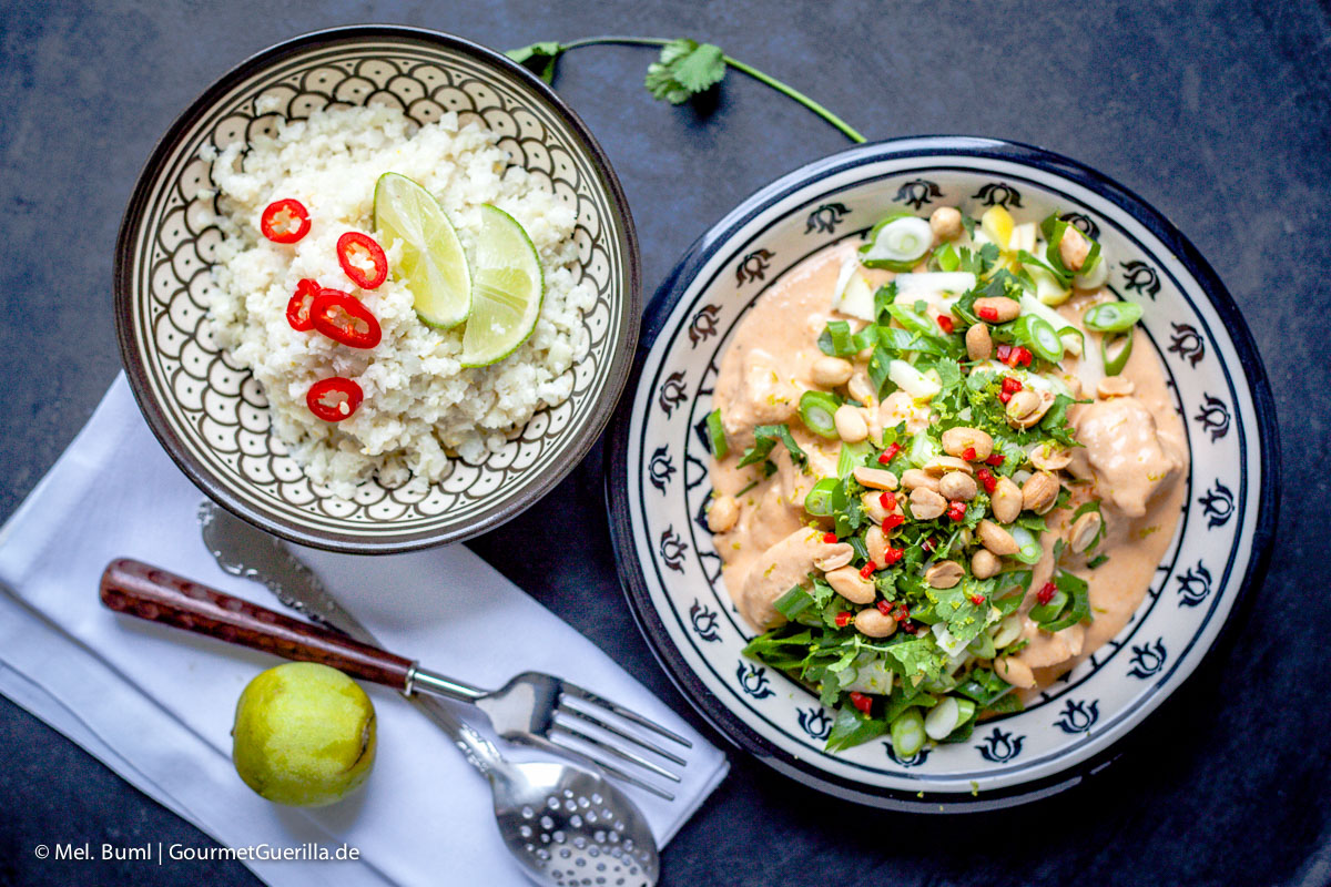 Chicken in spicy peanut sauce with green crackling topping and coconut-lime cauli rice | GourmetGuerilla.com 